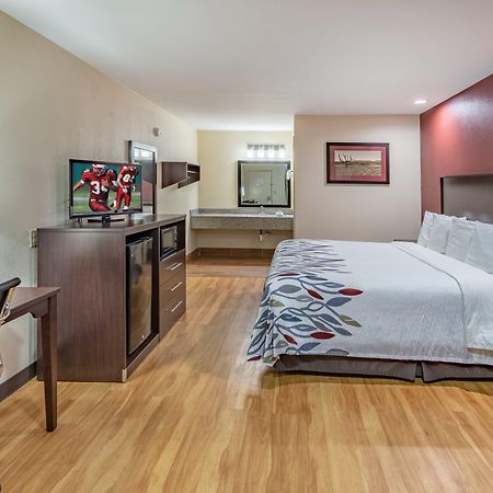 Red Roof Inn Buffalo, Tx Εξωτερικό φωτογραφία
