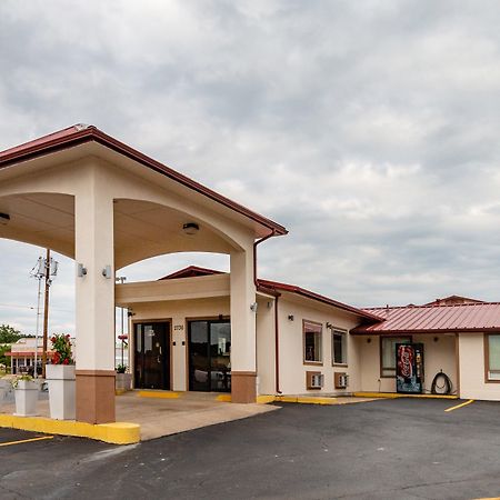 Red Roof Inn Buffalo, Tx Εξωτερικό φωτογραφία