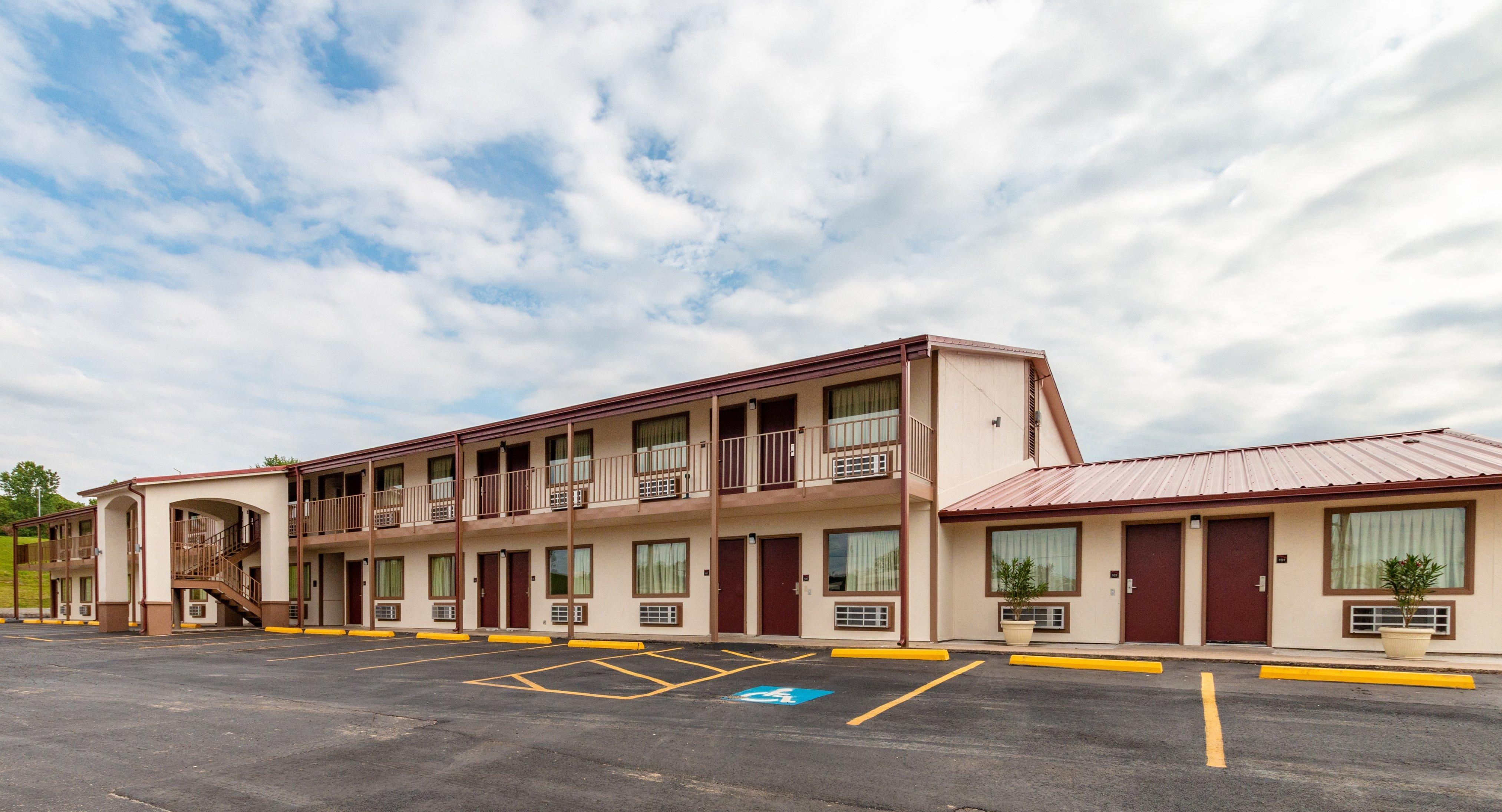 Red Roof Inn Buffalo, Tx Εξωτερικό φωτογραφία