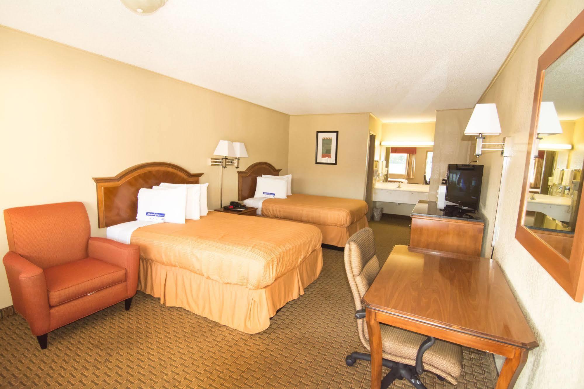 Red Roof Inn Buffalo, Tx Εξωτερικό φωτογραφία